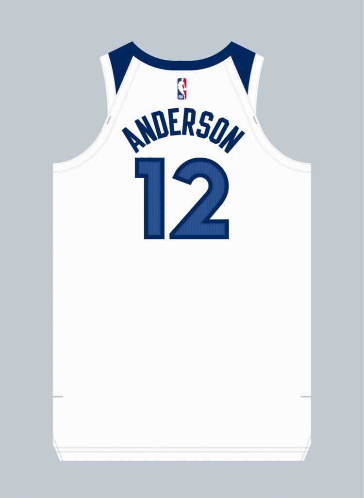 u8官网-👀李凯尔在森林狼身披三个不同球衣号码征战 队史第一人!